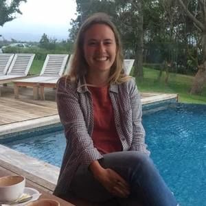 Meet your Posher, Cara